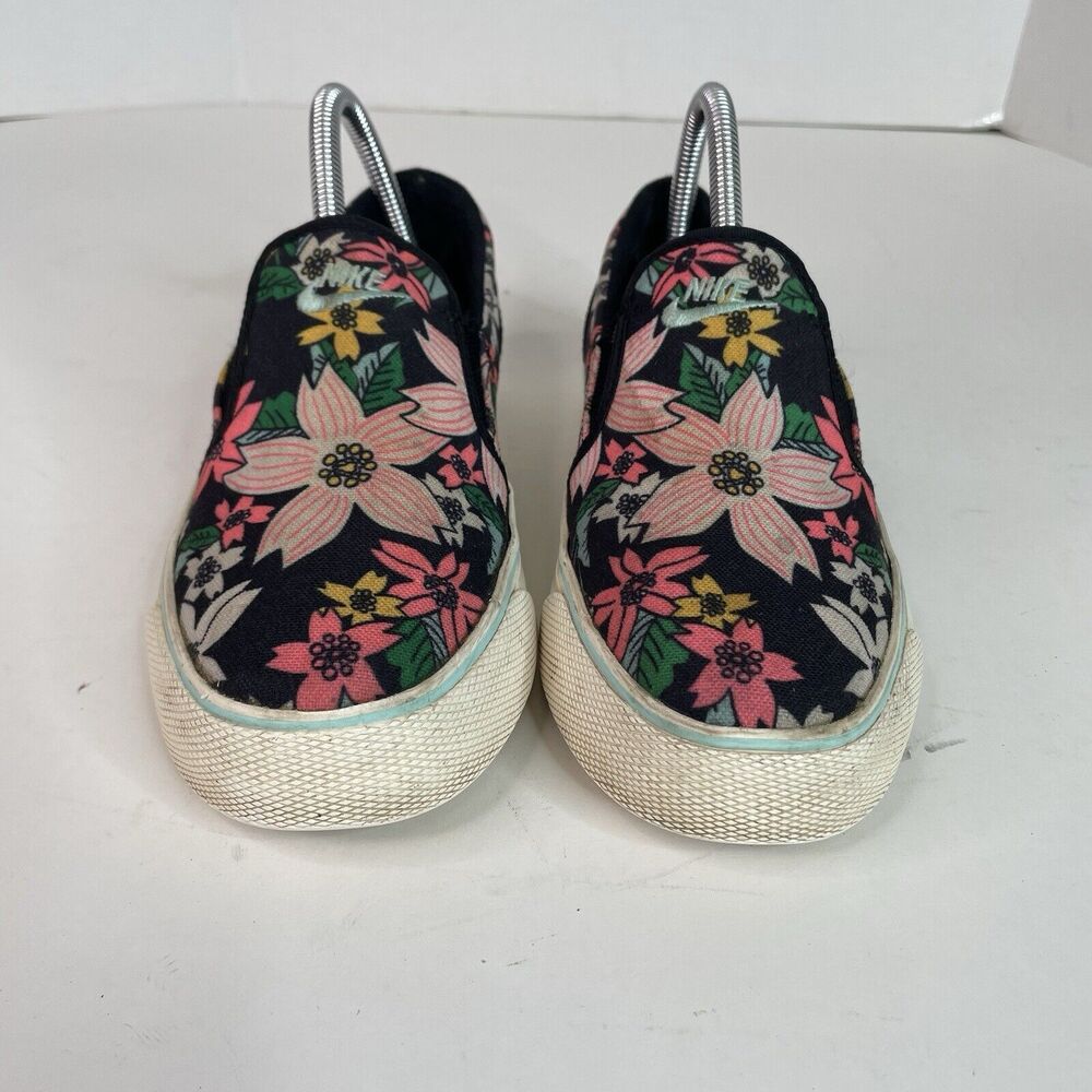 Nike Floral Toki Aloha Pack Womens Size 8 Athletic Shoes Sneakers 724769-003 - Picture 3 of 10